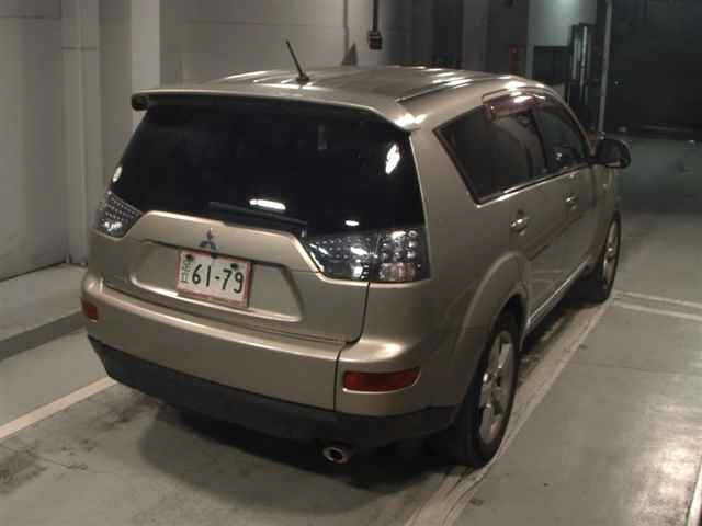 Mitsubishi OUTLANDER 2006 7900046-5