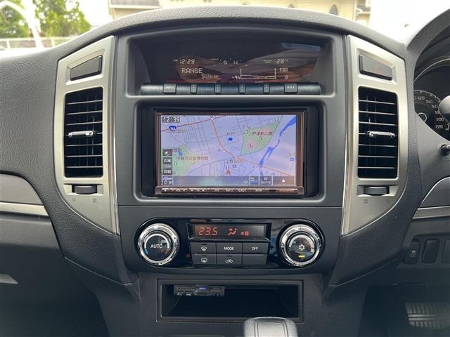 Mitsubishi PAJERO 2015 7906187-40