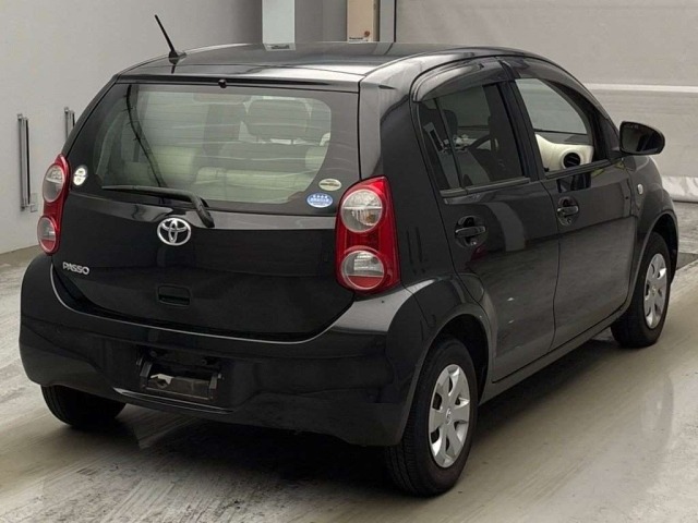 Toyota PASSO 2012 7882408-1