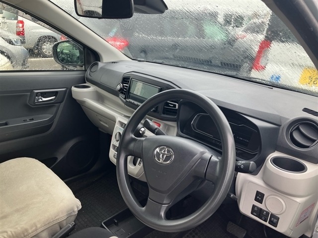 Toyota PIXIS EPOCH 2021 7884796-3