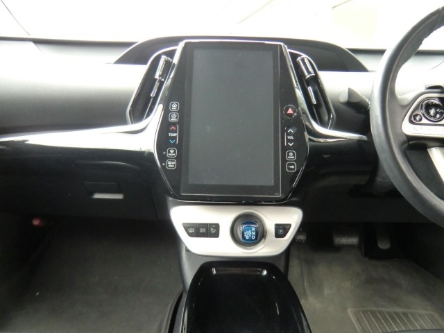 Toyota PRIUS PHV 2017 7890435-17