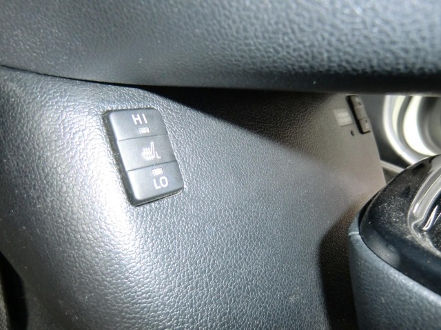 Toyota PRIUS PHV 2017 7890435-4