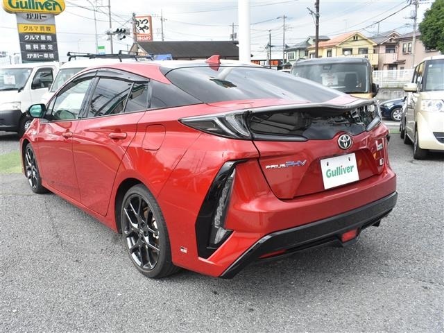 Toyota PRIUS PHV 2021 7890729-13