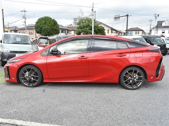 Toyota PRIUS PHV 2021 7890729-19