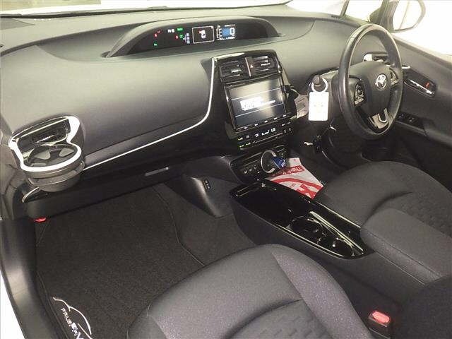 Toyota PRIUS PHV 2018 7890779-4