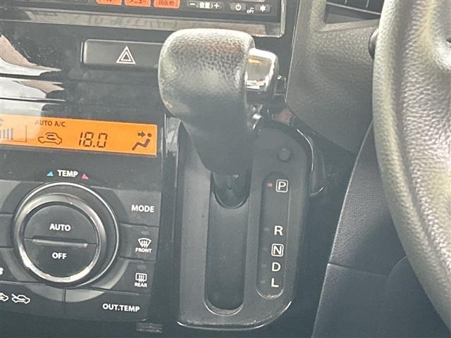 Nissan ROOX 2012 7885740-2