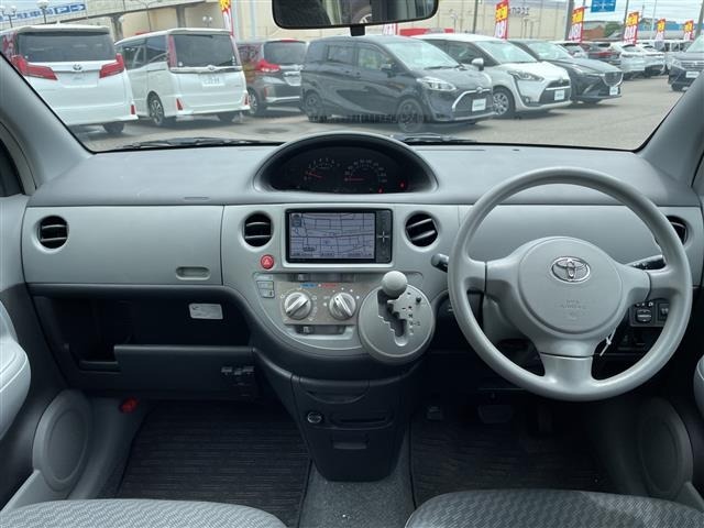 Toyota SIENTA 2010 7889278-12