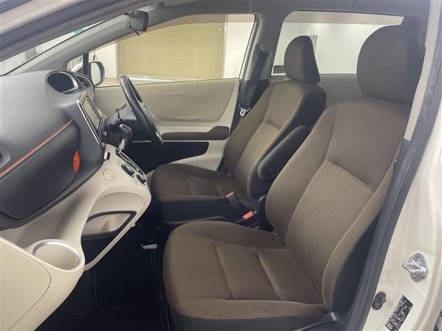 Toyota SIENTA 2016 7889293-2