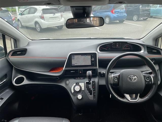 Toyota SIENTA 2018 7889344-15