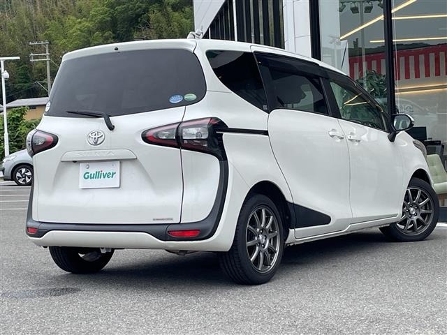 Toyota SIENTA 2018 7889344-2