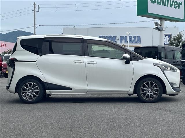 Toyota SIENTA 2018 7889344-6