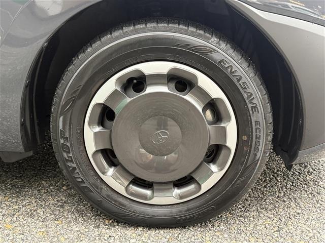 Toyota SIENTA 2025 7889376-12