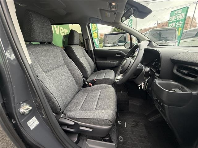 Toyota SIENTA 2025 7889376-9