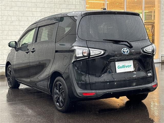 Toyota SIENTA 2021 7889429-13