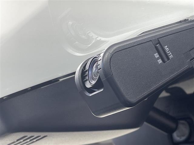 Toyota SIENTA 2018 7889443-17