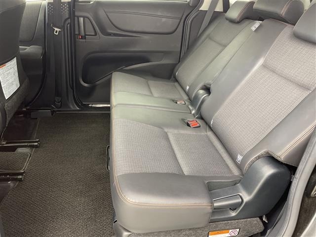 Toyota SIENTA 2018 7889443-20