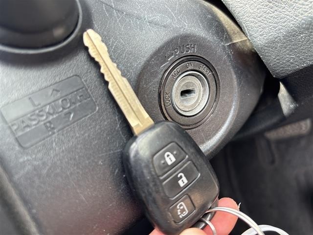 Toyota SIENTA 2019 7889444-1