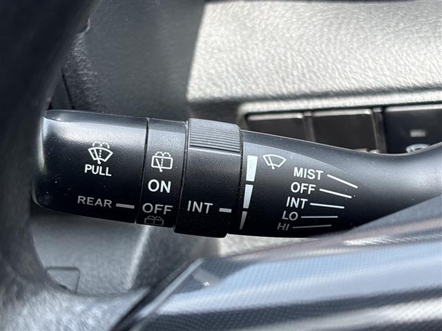 Toyota SIENTA 2019 7889444-11