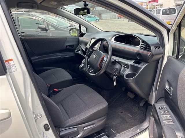 Toyota SIENTA 2019 7889444-6