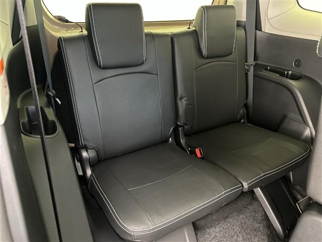 Toyota SIENTA 2025 7889456-12
