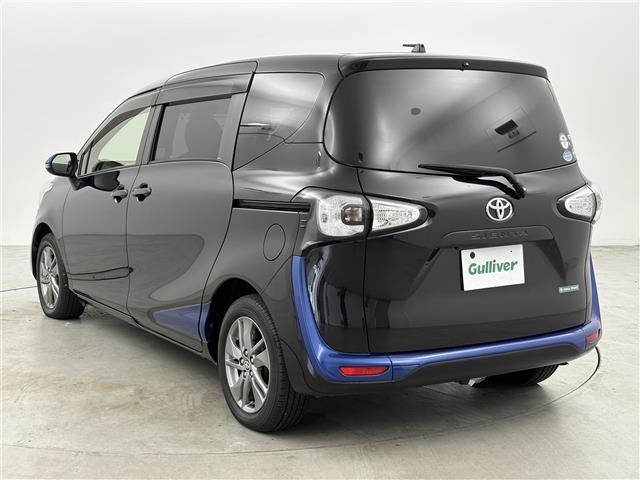 Toyota SIENTA 2018 7889457-2