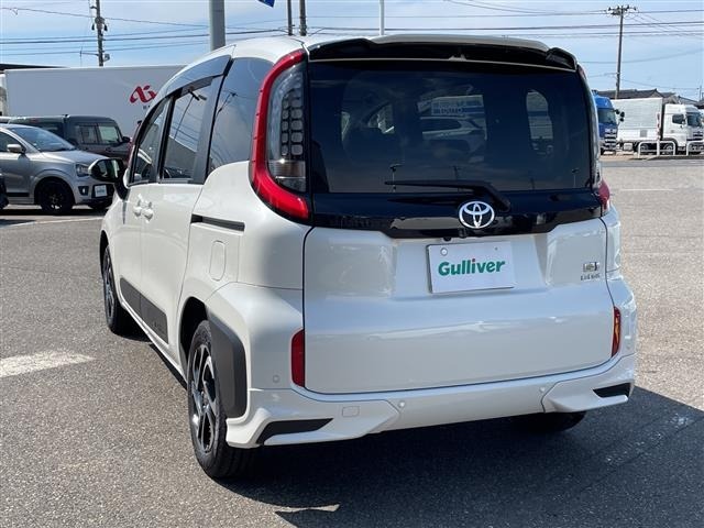 Toyota SIENTA 2022 7889474-13