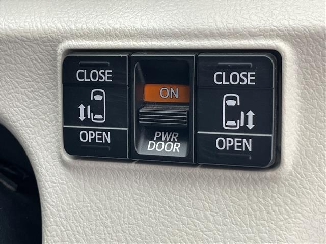Toyota SIENTA 2018 7889475-1