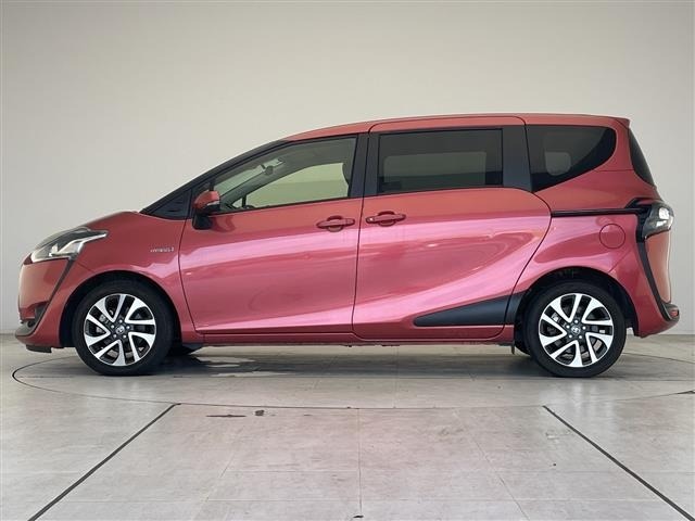 Toyota SIENTA 2018 7889475-2