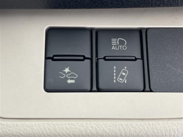 Toyota SIENTA 2018 7889475-21