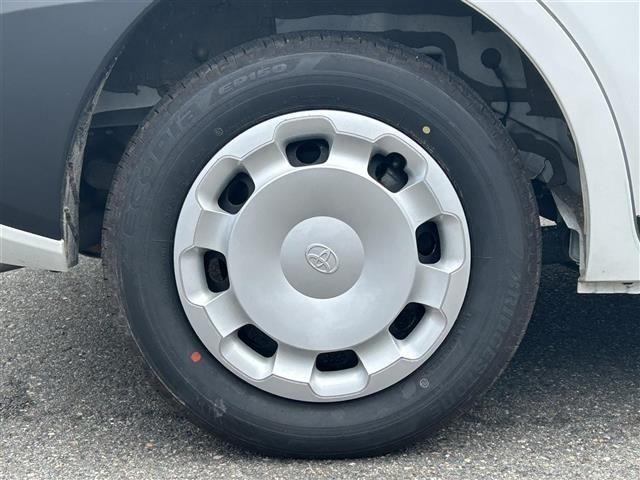 Toyota SIENTA 2025 7889564-12