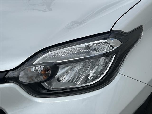 Toyota SIENTA 2025 7889564-7