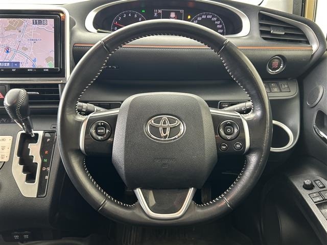 Toyota SIENTA 2019 7889618-18