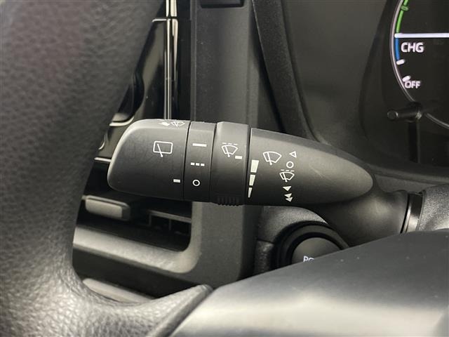 Toyota SIENTA 2025 7889658-8
