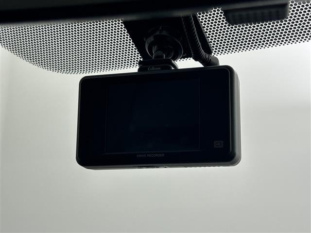 Toyota SIENTA 2015 7889676-17