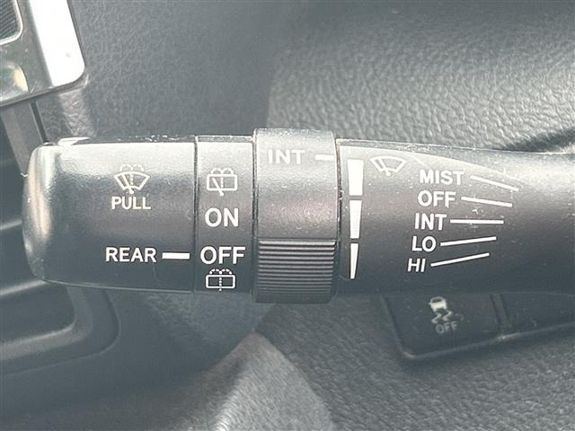 Toyota SIENTA 2017 7889745-11
