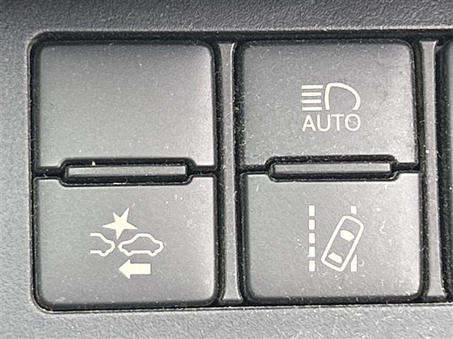 Toyota SIENTA 2017 7889745-21