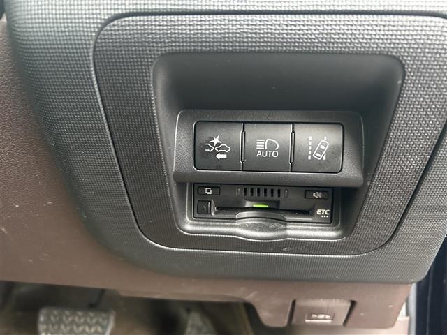 Toyota SPADE 2017 7891267-8