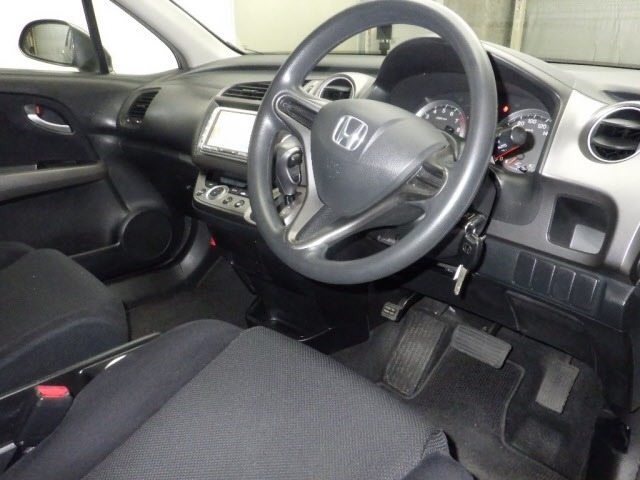 Honda STREAM 2007 7899557-3