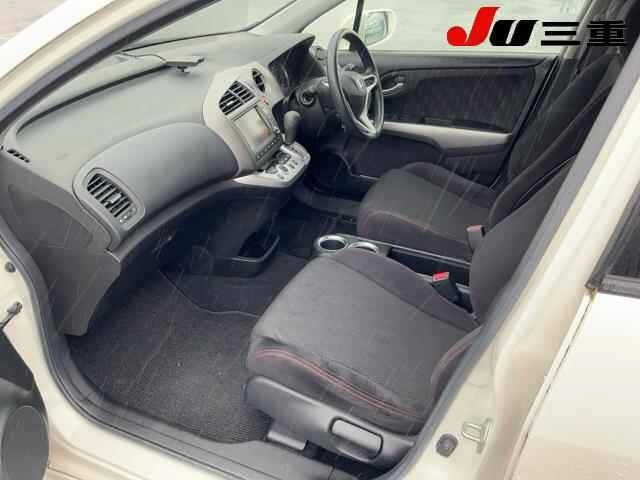 Honda STREAM 2010 7899558-3