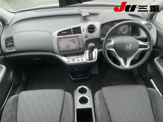 Honda STREAM 2010 7899558-8