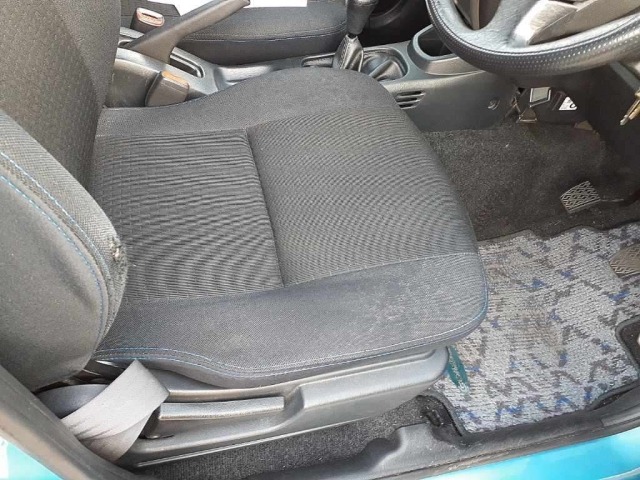 Daihatsu TERIOS KID 2012 7905969-8