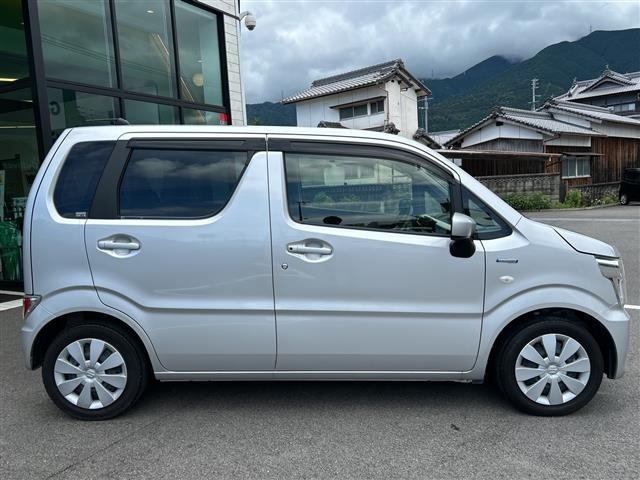 Suzuki WAGON R 2018 7903570-22