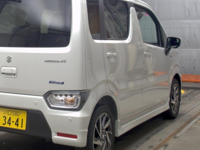 Suzuki WAGON R 2026 7903733-5