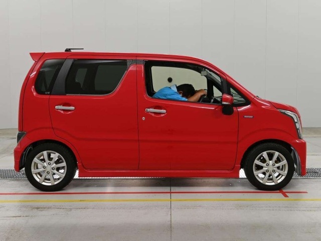Suzuki WAGON R 2017 7903744-3