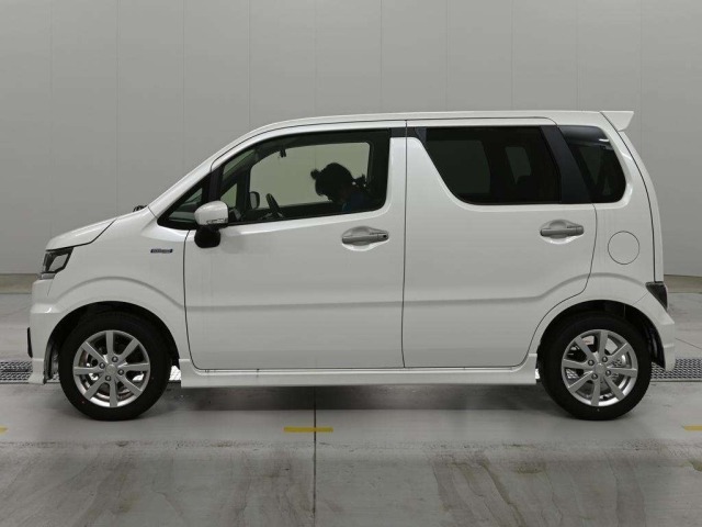 Suzuki WAGON R 2025 7903746-4