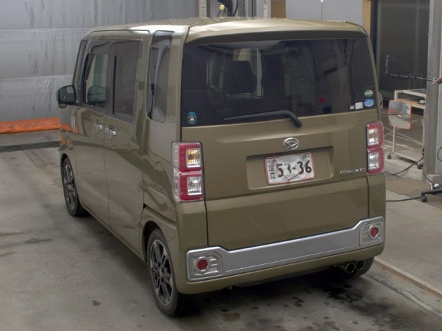 Daihatsu WAKE 2015 7903541-1