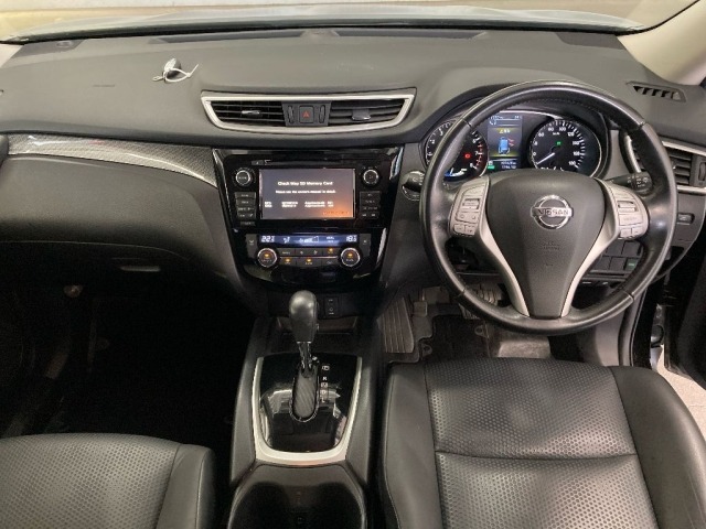 Nissan X-TRAIL 2015 7889110-3