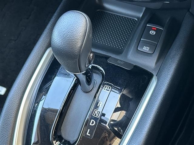 Nissan X-TRAIL 2018 7889594-10