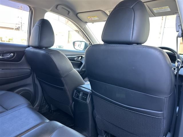 Nissan X-TRAIL 2018 7889594-4