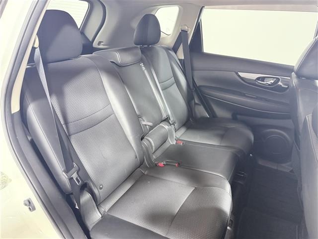 Nissan X-TRAIL 2018 7891086-10